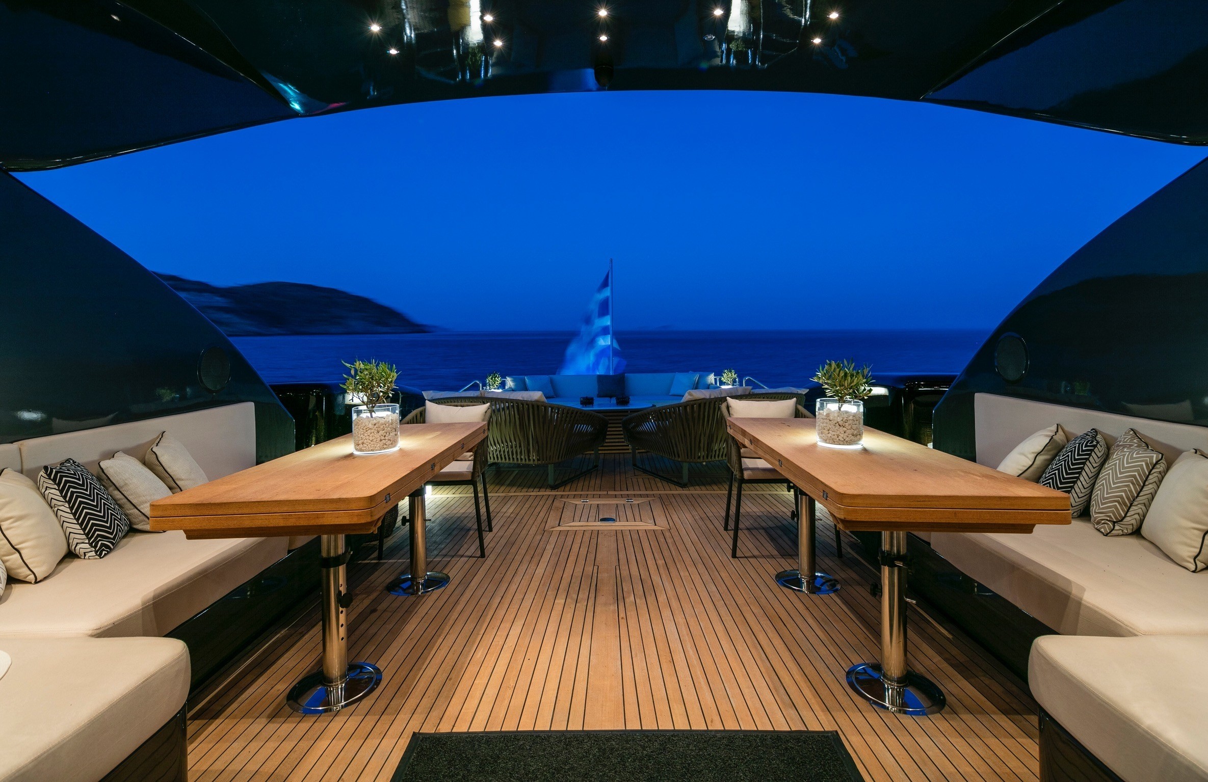 [34m-Yacht-SAINT]-1400-116.jpg