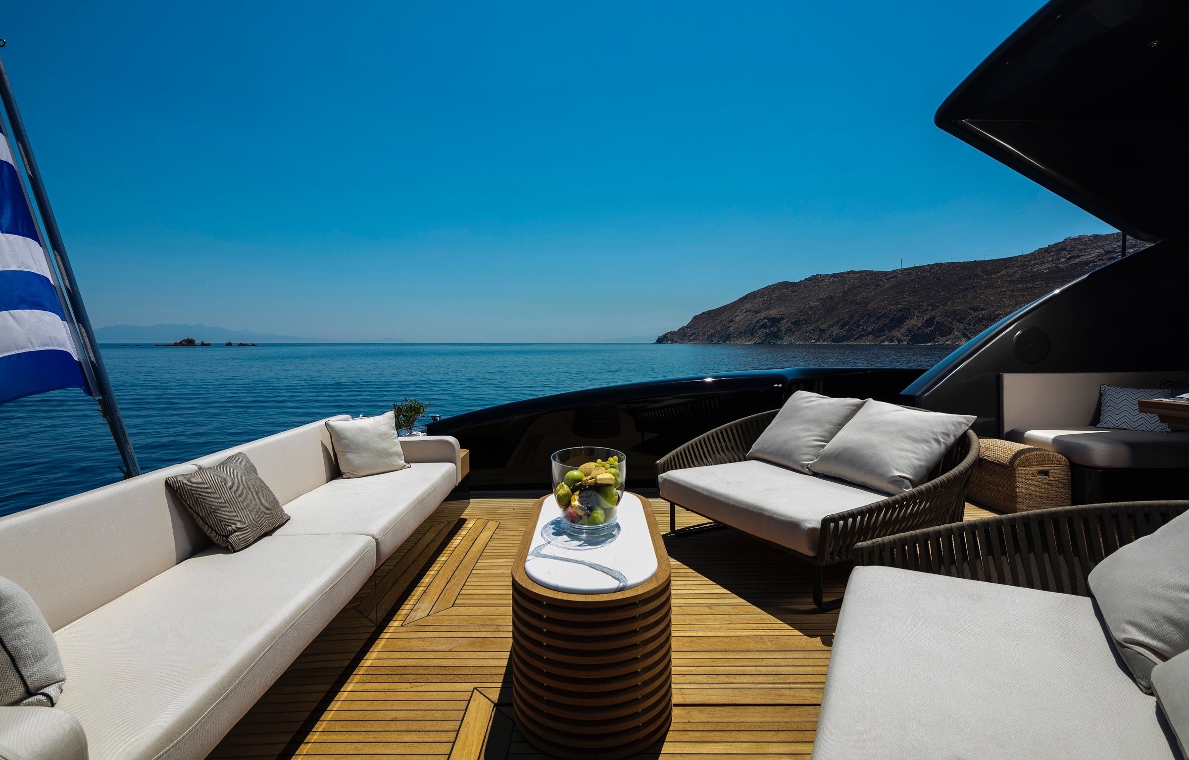 [34m-Yacht-SAINT]-1400-193.jpg