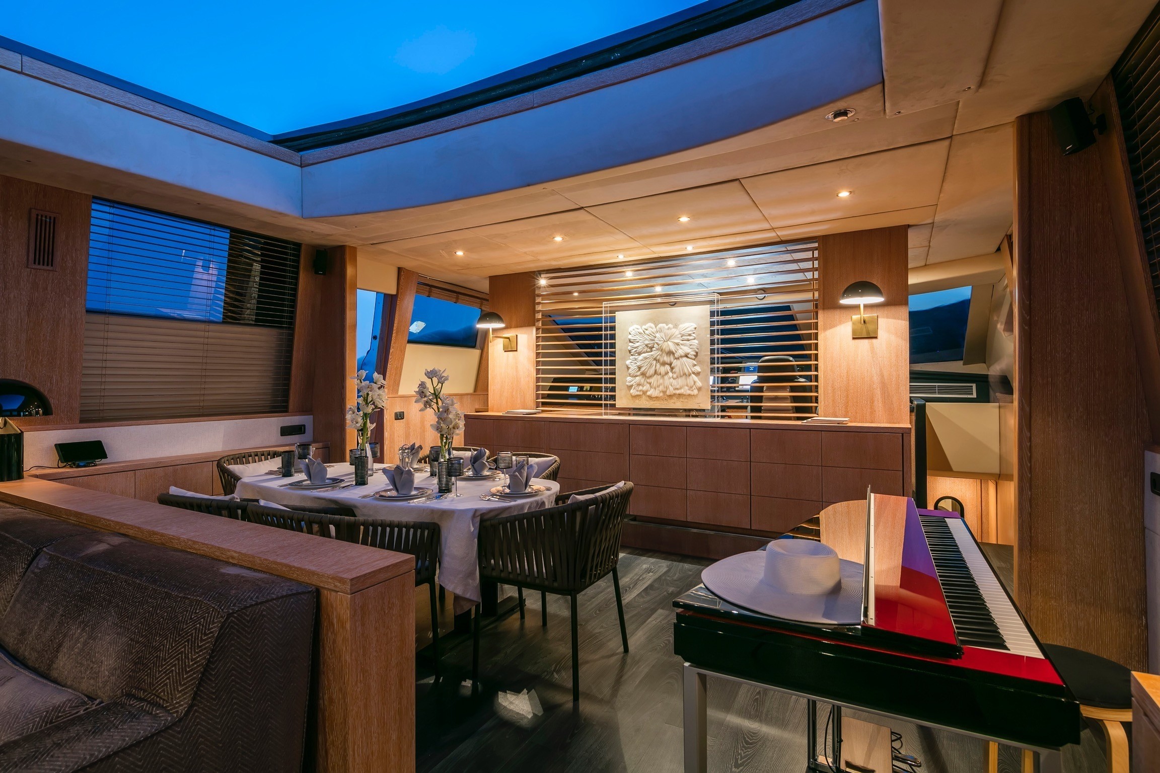 [34m-Yacht-SAINT]-1400-50.jpg