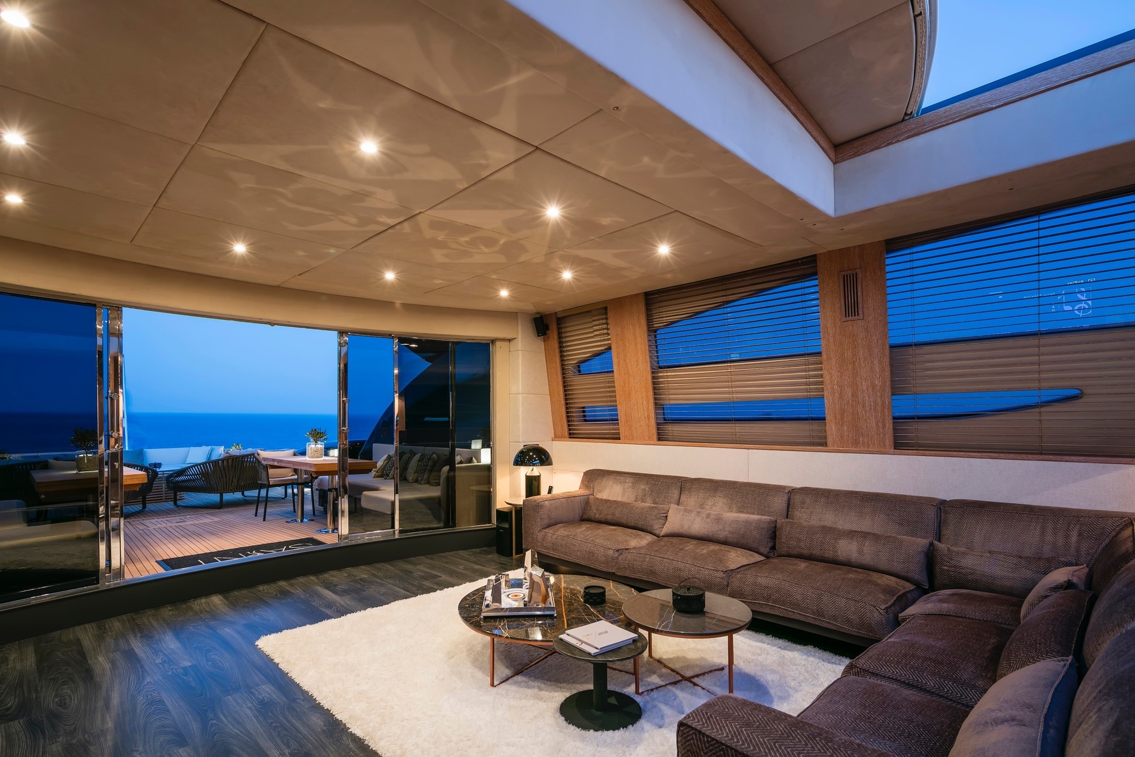 [34m-Yacht-SAINT]-1400-70.jpg