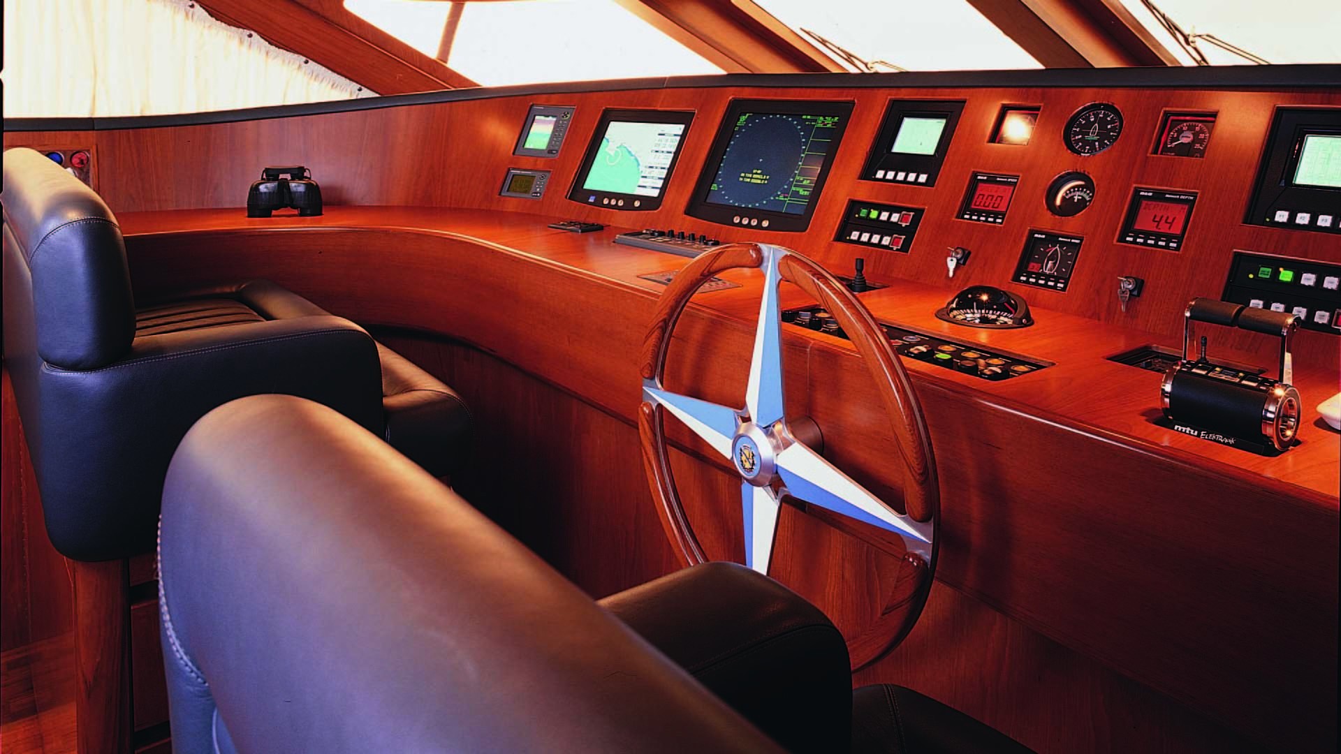 [34m-Yacht-SUMMER-DREAMS]-10203-175.jpg