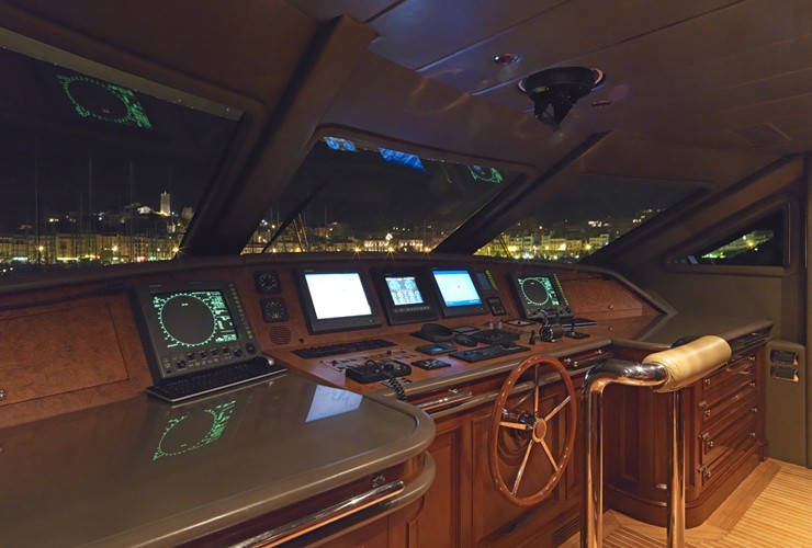[35m-Yacht-ENCHANTRESS]-1272-143.jpg