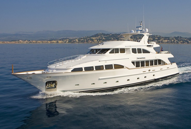 [35m-Yacht-ENCHANTRESS]-1272-205.jpg