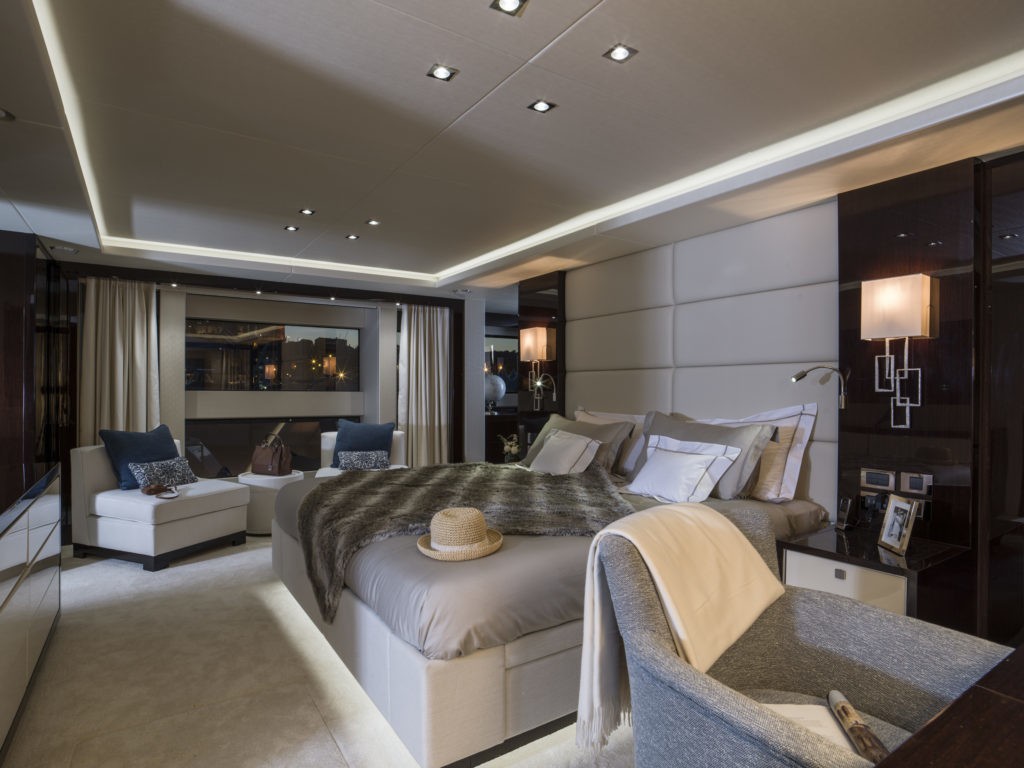 [35m-Yacht-FLEUR]-12081-111.jpg