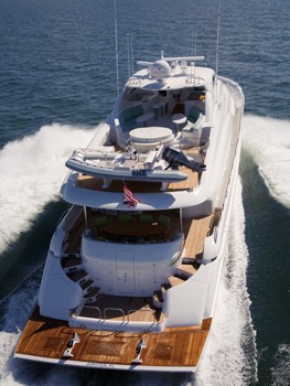[35m-Yacht-LONG-AWEIGHTED]-1424-209.jpg
