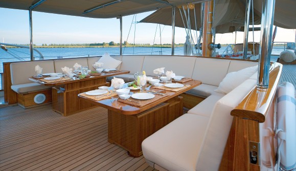 [35m-Yacht-TIZIANA]-1273-17.jpg