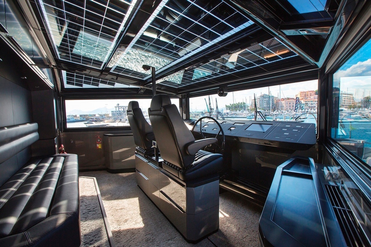 [35m-Yacht-TORTOISE]-10117-19.jpg