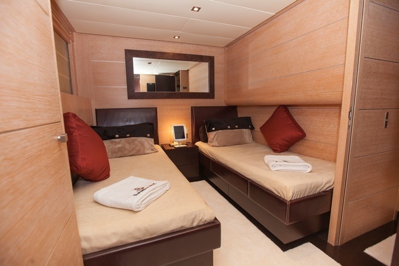 [36m-Yacht-CANPARK]-1322-45.jpg