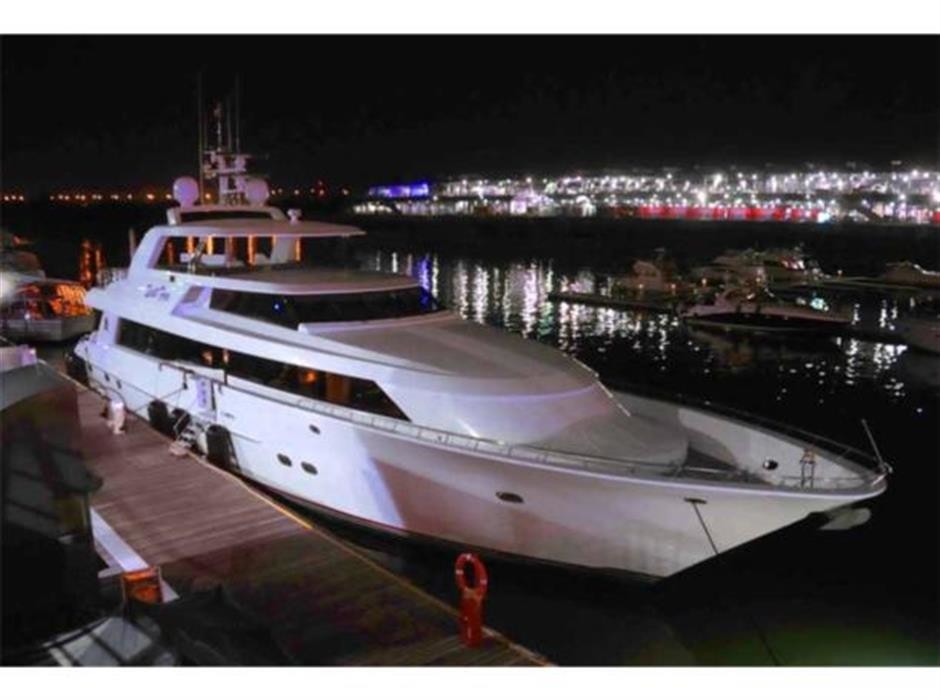 [36m-Yacht-LEGENDARY]-1515-28.jpg