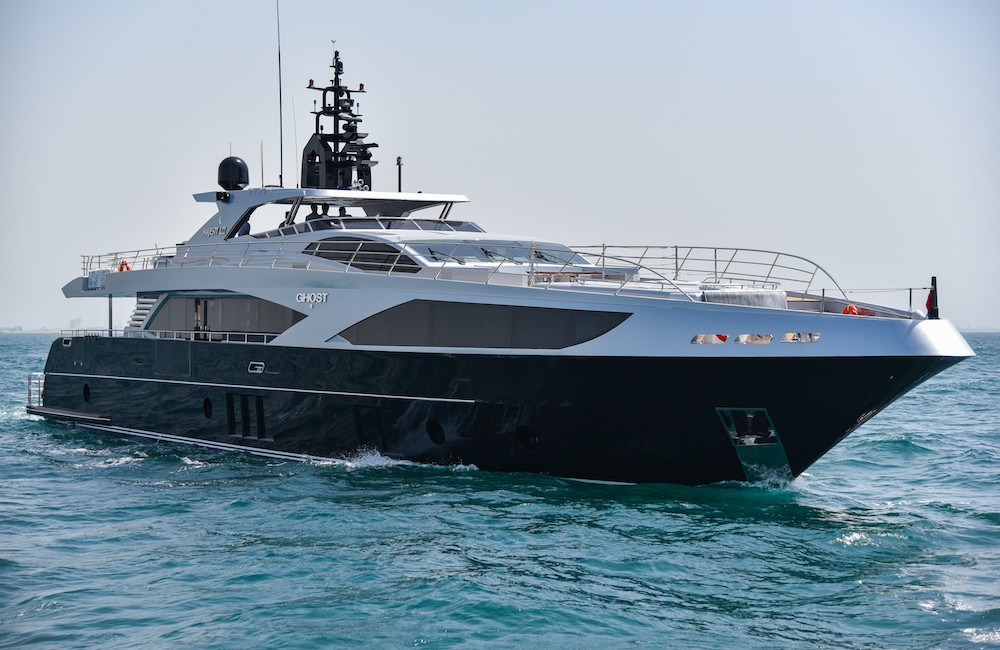 [37m-Yacht-GHOST-II]-10327-120.jpg