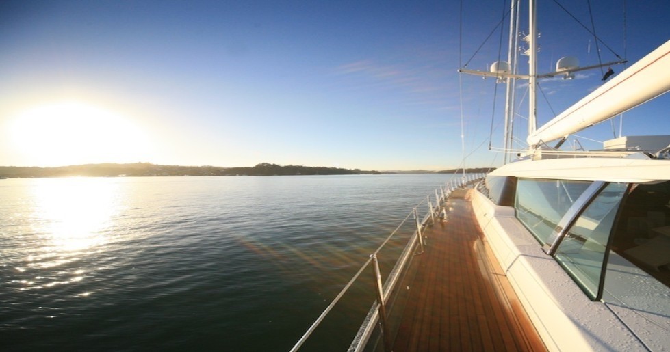 [37m-Yacht-MOONBIRD]-1107-19.jpg
