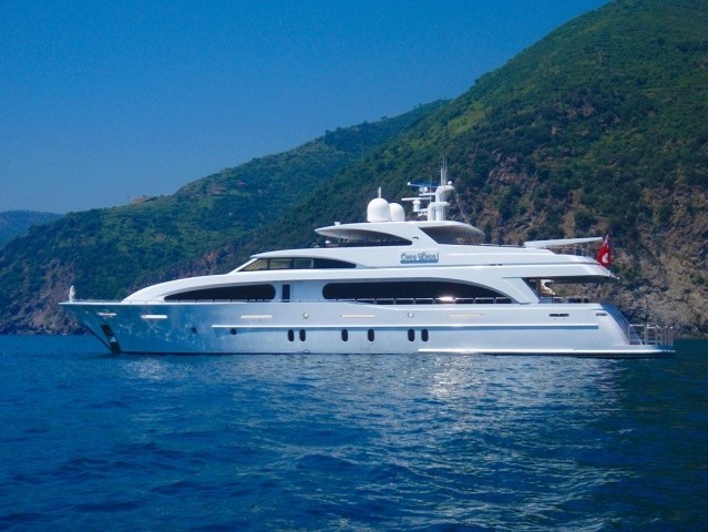 [37m-Yacht-VIVA-MAS]-1507-51.jpg
