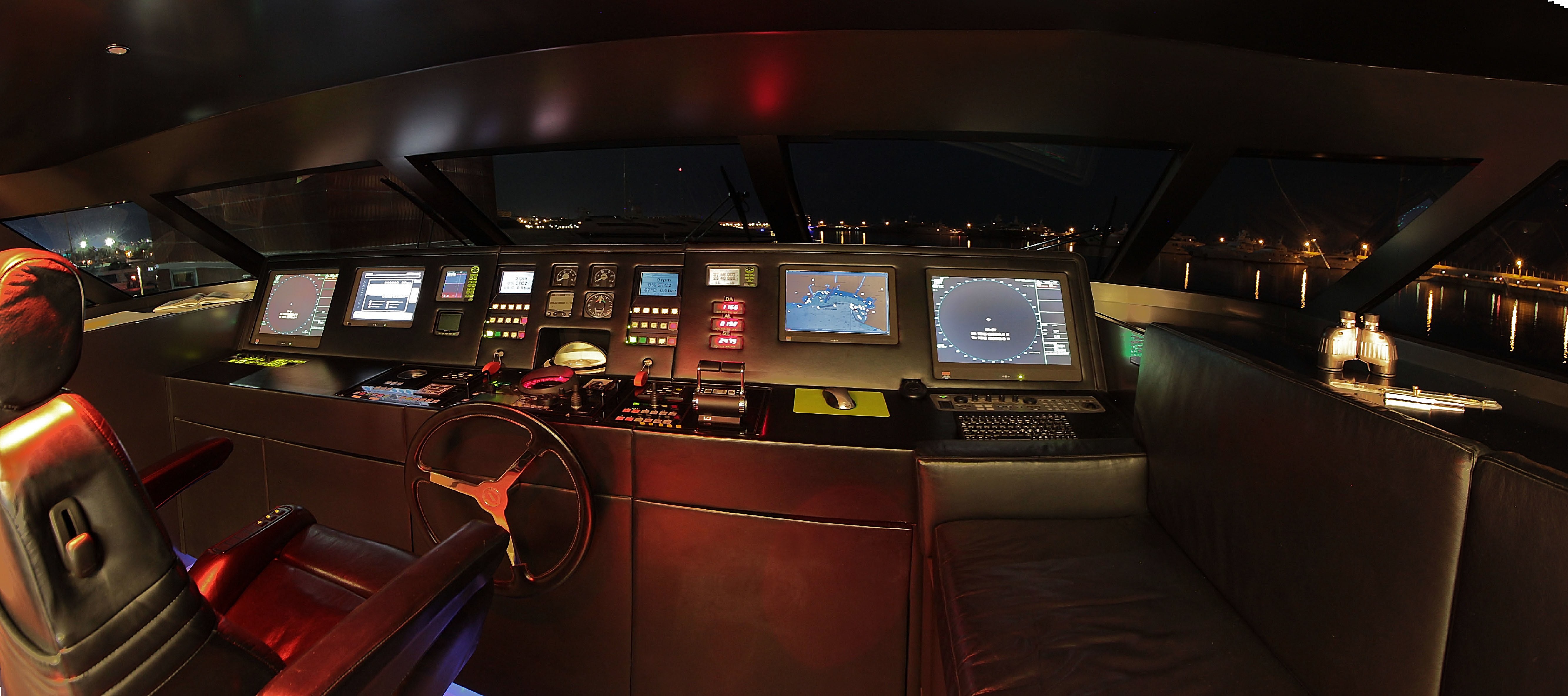 [38m-Yacht-MABROUK]-1710-70.jpg