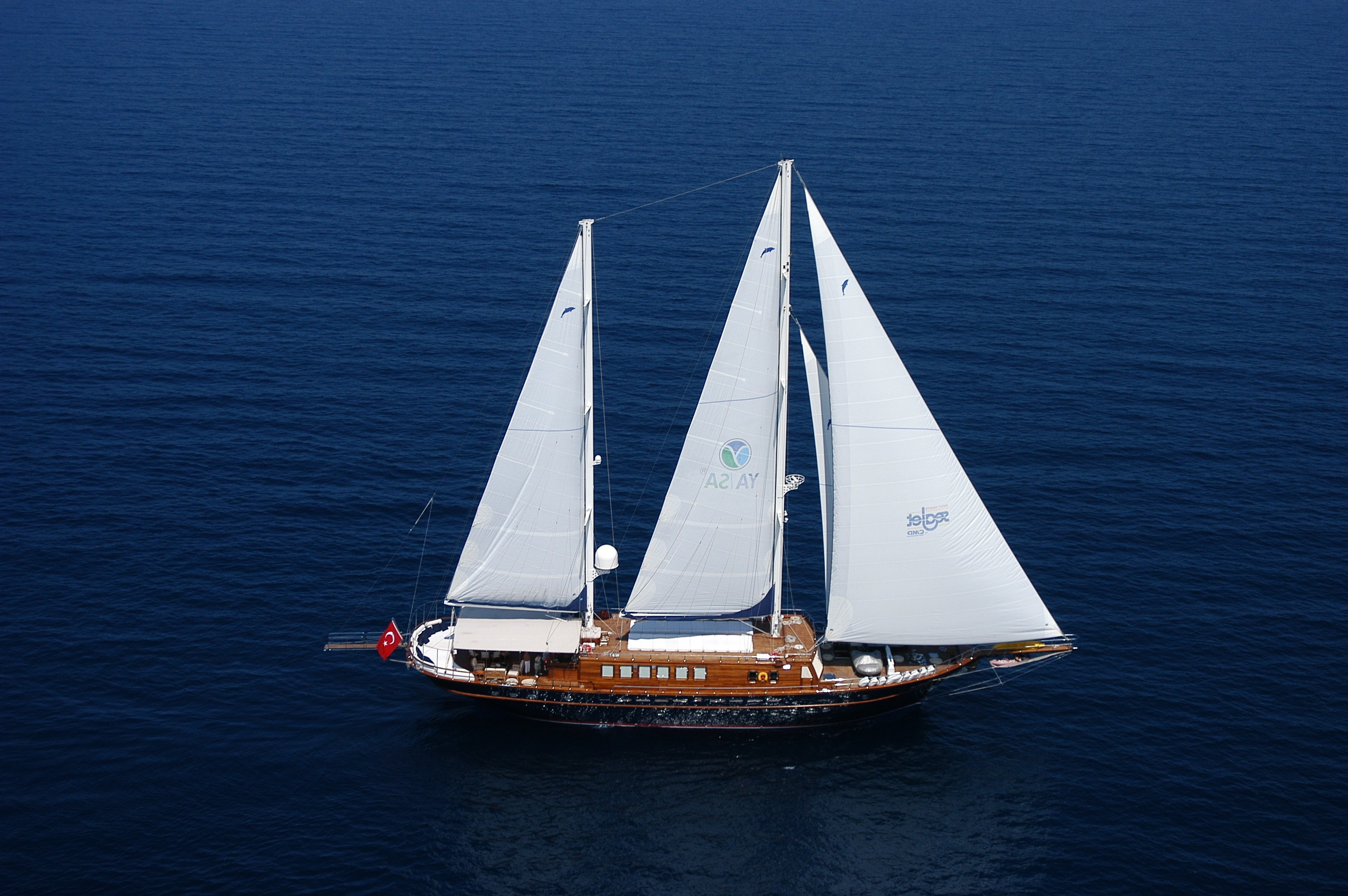 [39m-Yacht-SEA-DREAM]-10014-95.jpg