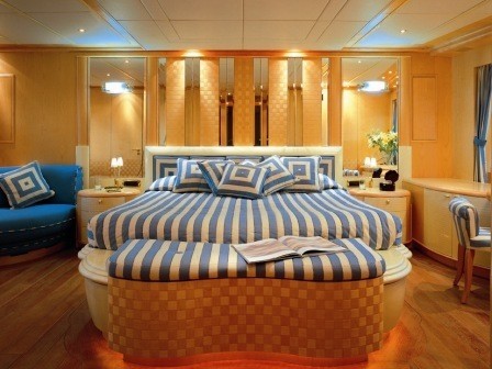 [40m-Yacht-BLUE-BREEZE]-1189-18.jpg