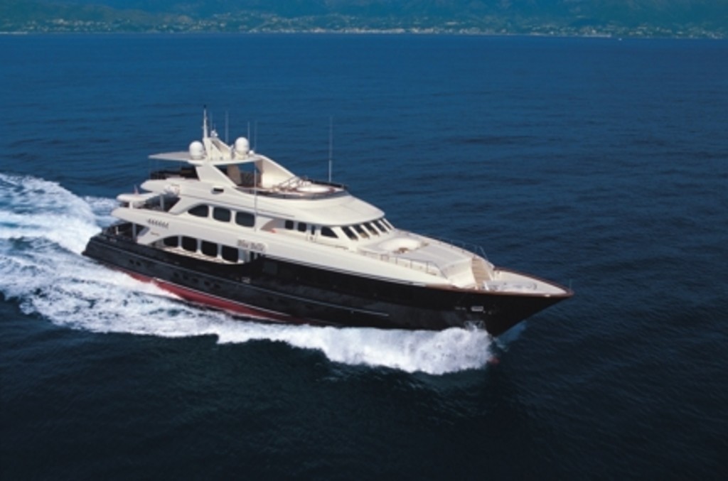 [40m-Yacht-BLUE-BREEZE]-1189-60.jpg
