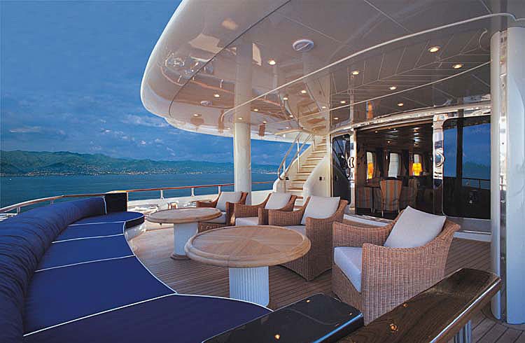 [40m-Yacht-BLUE-BREEZE]-1189-72.jpg
