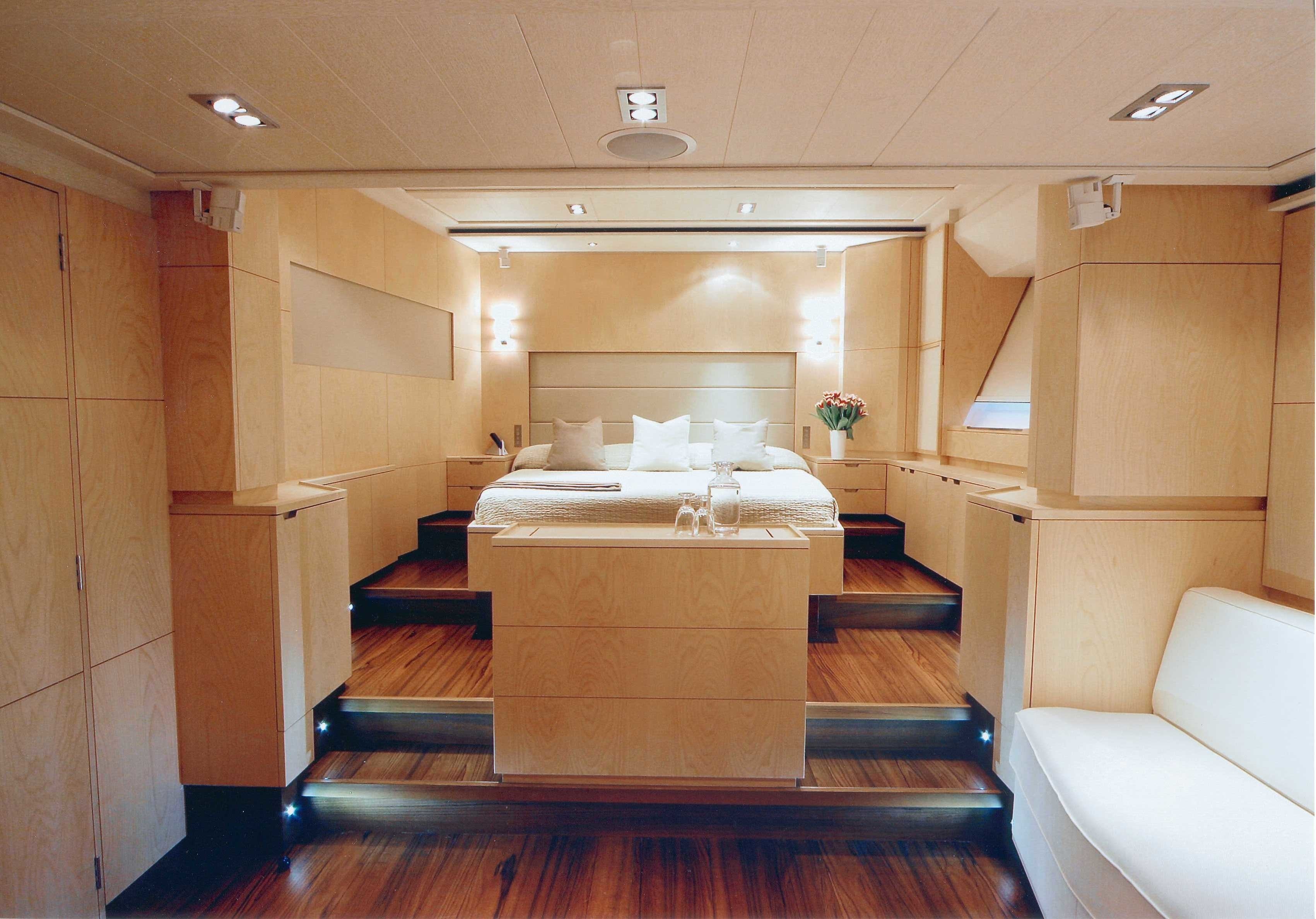 [42m-Yacht-BELLA-RAGAZZA]-1396-96.jpg