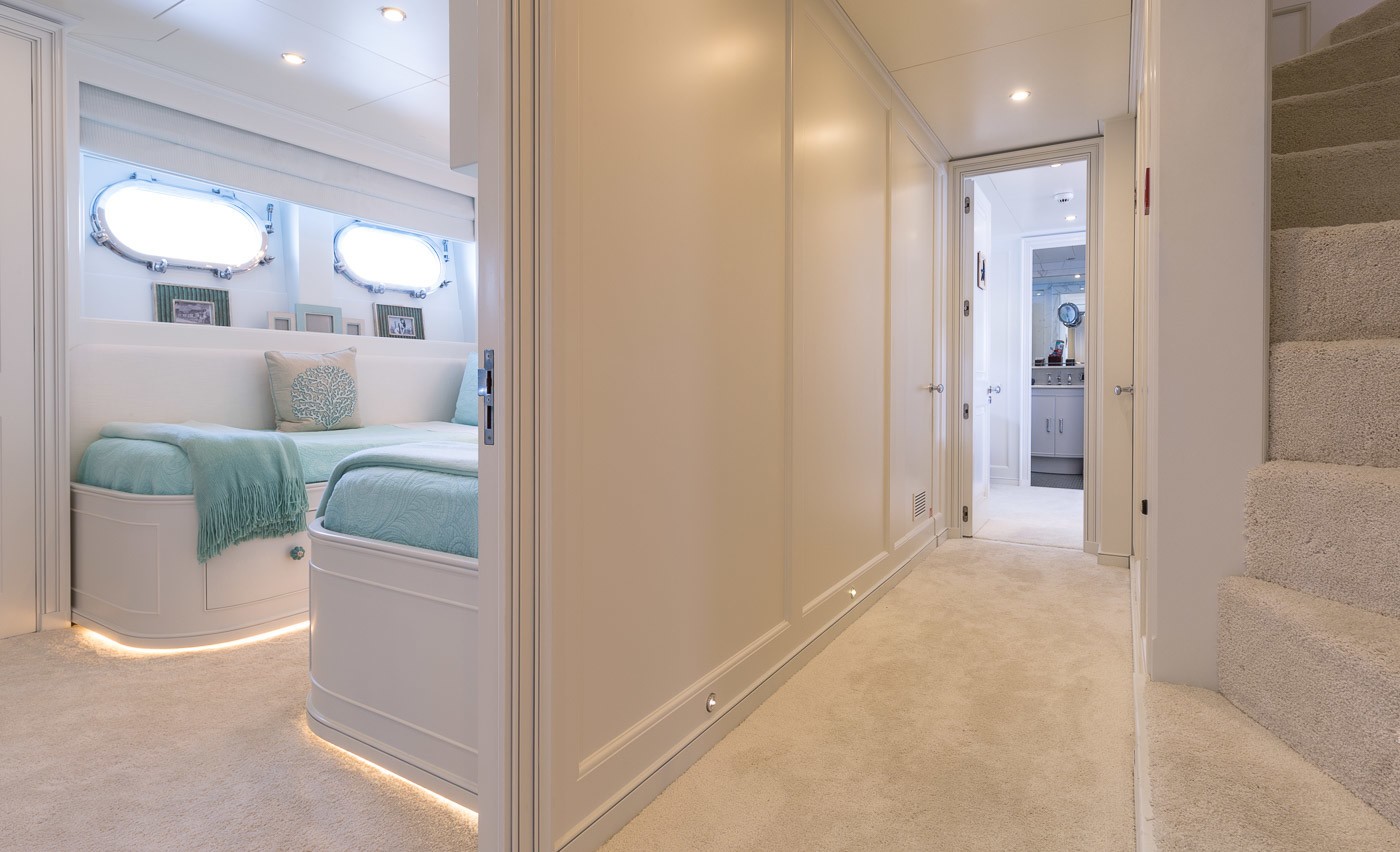 [42m-Yacht-BINA]-1126-193.jpg