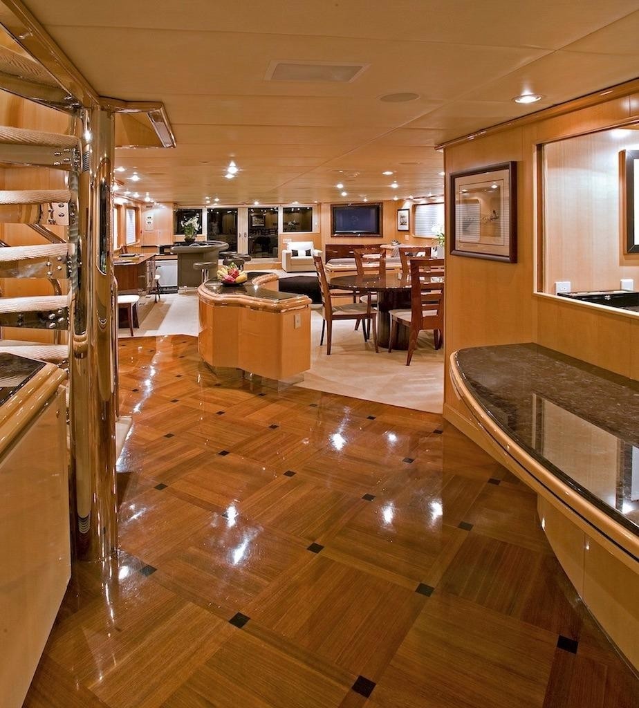 [42m-Yacht-MAVERICK-II]-1235-101.jpg