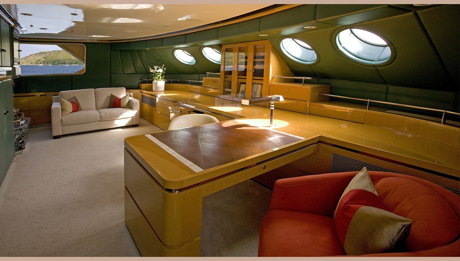 [42m-Yacht-MAVERICK-II]-1235-13.jpg
