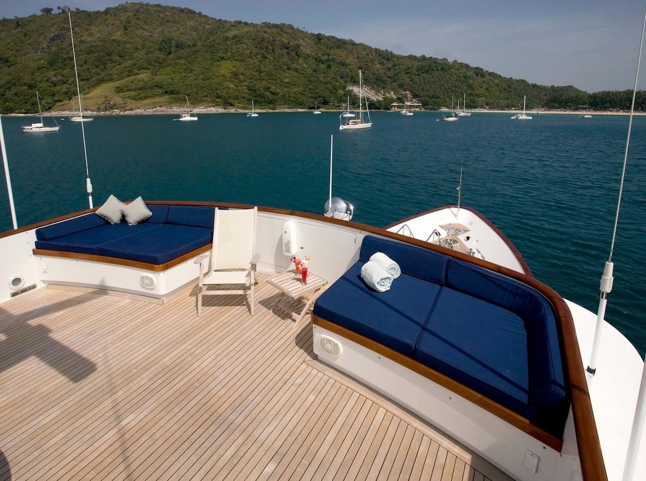 [42m-Yacht-MAVERICK-II]-1235-41.jpg