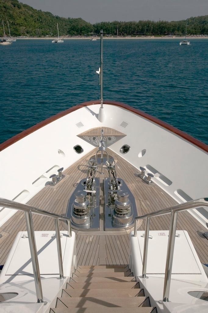 [42m-Yacht-MAVERICK-II]-1235-89.jpg