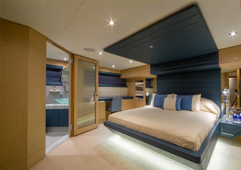 [42m-Yacht-ROBUSTO]-1376-103.jpg