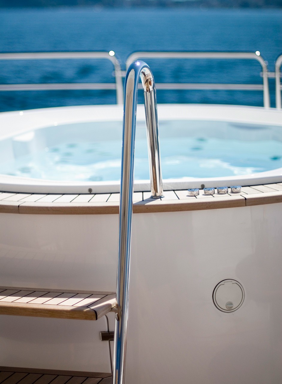 [43m-Yacht-BLUE-VISION]-1362-70.jpg