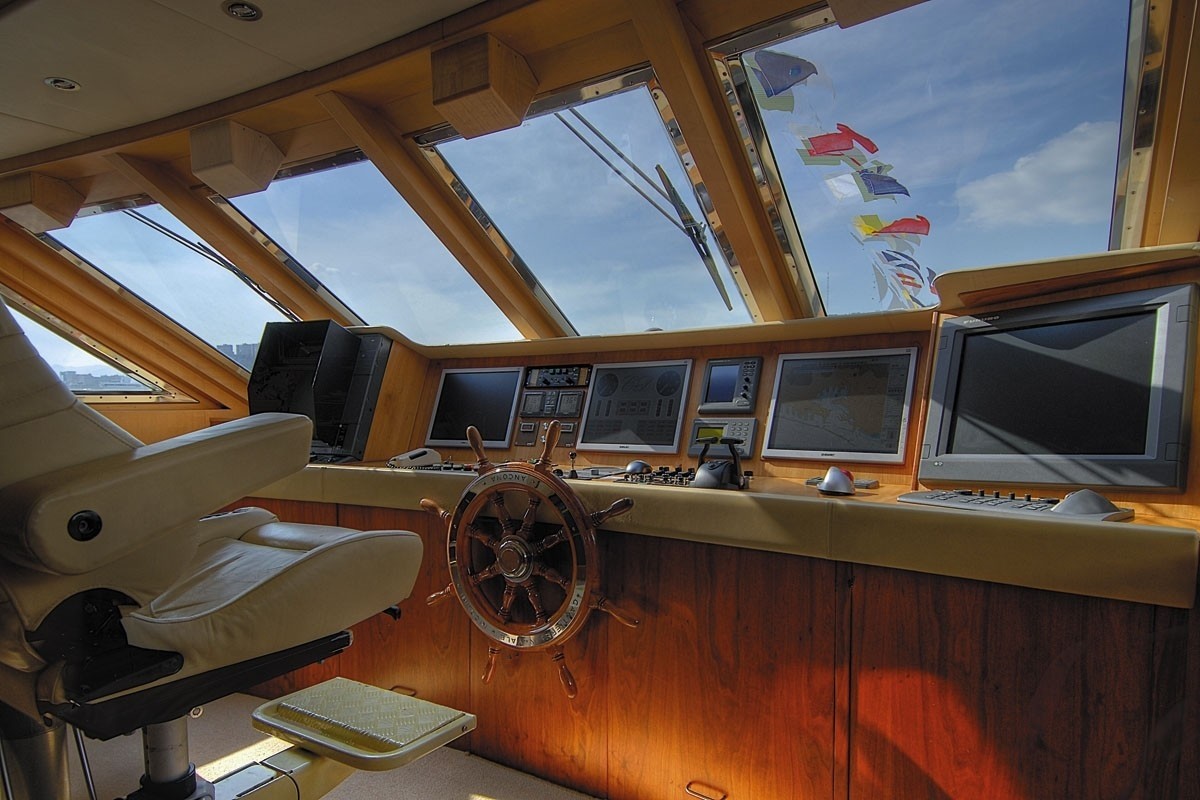 [43m-Yacht-CD-TWO]-11772-136.jpg