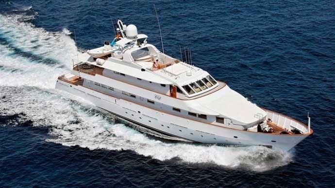 [43m-Yacht-CD-TWO]-11772-69.jpg