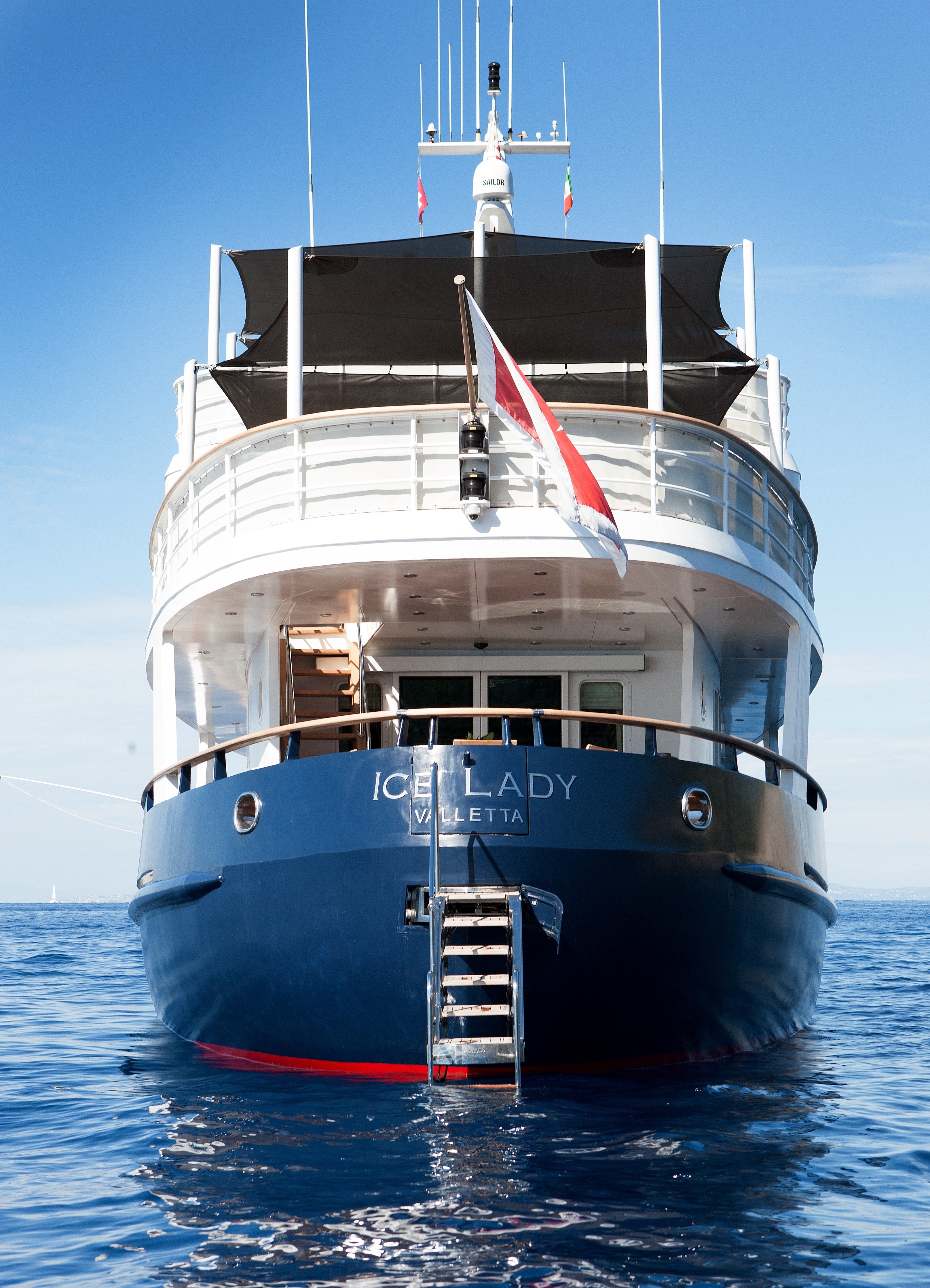 [43m-Yacht-ICE-LADY]-10076-137.jpg