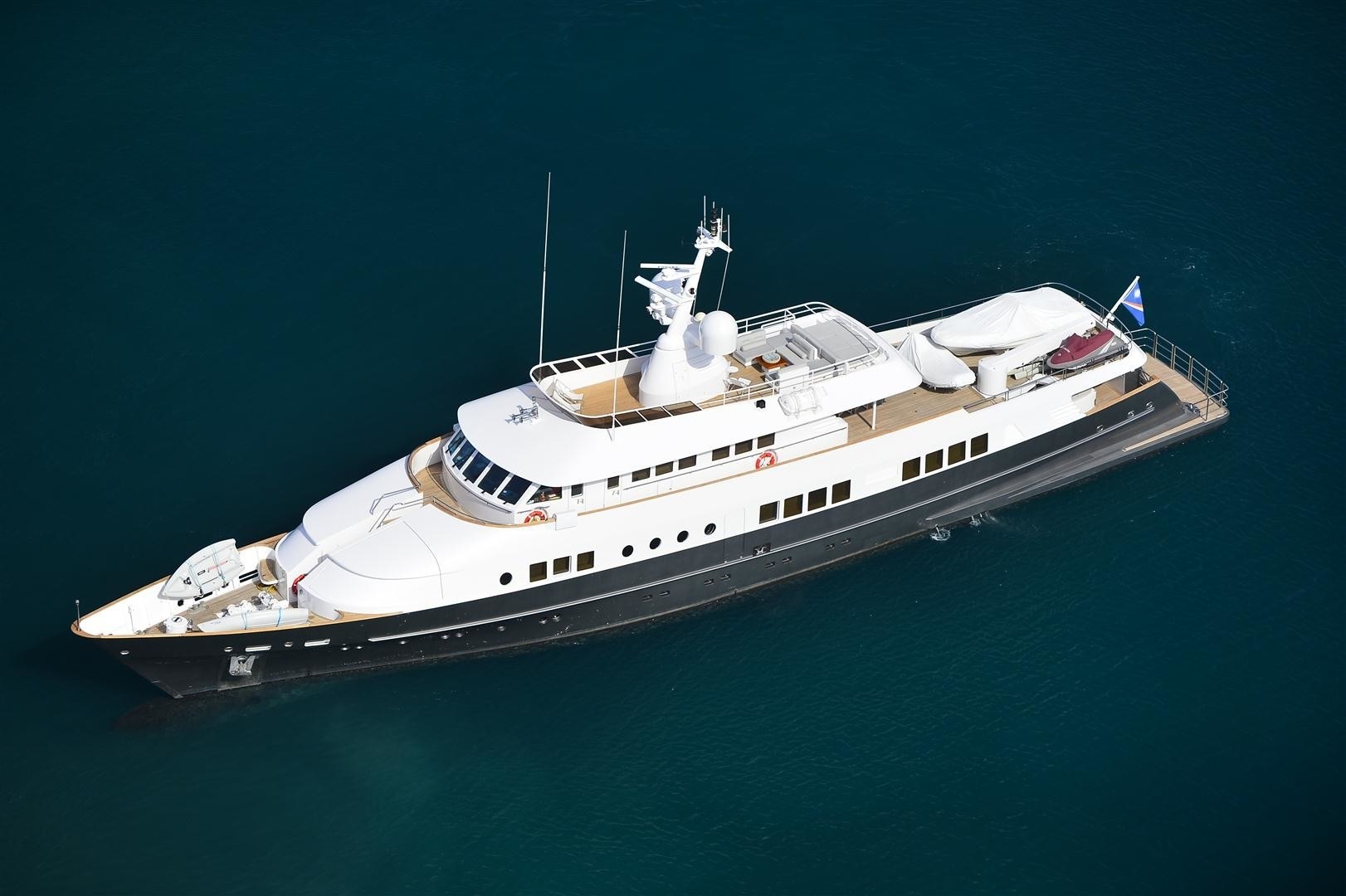 [44m-Yacht-BERZINC]-1482-48.jpg