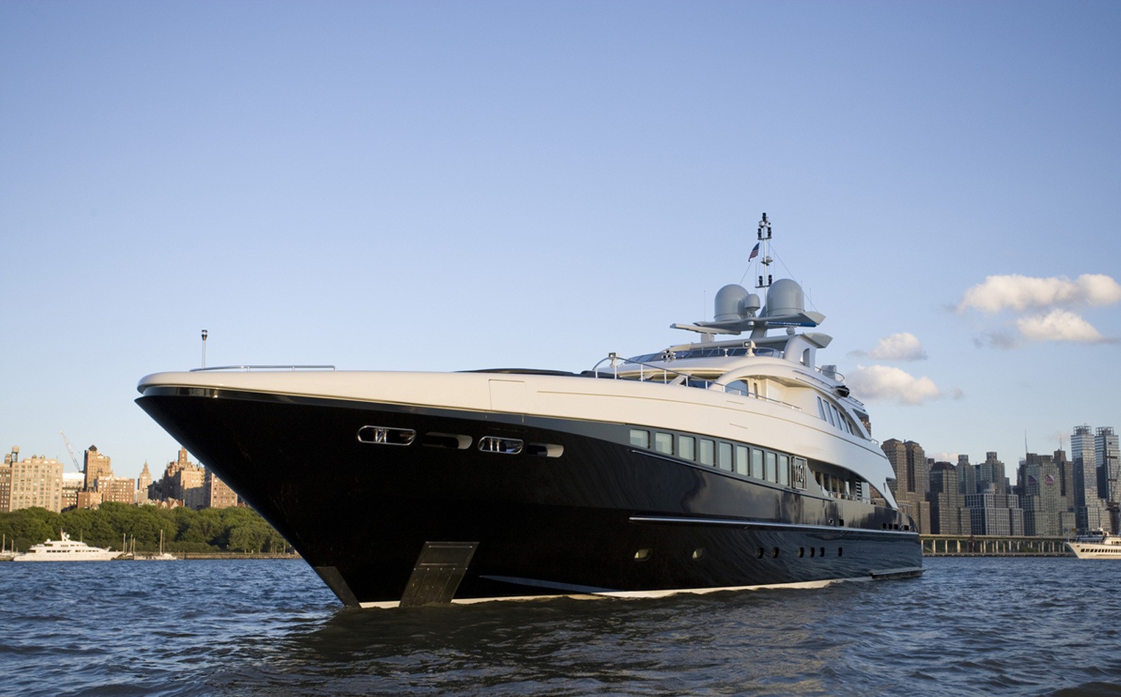 [44m-Yacht-BLISS]-1466-18.jpg