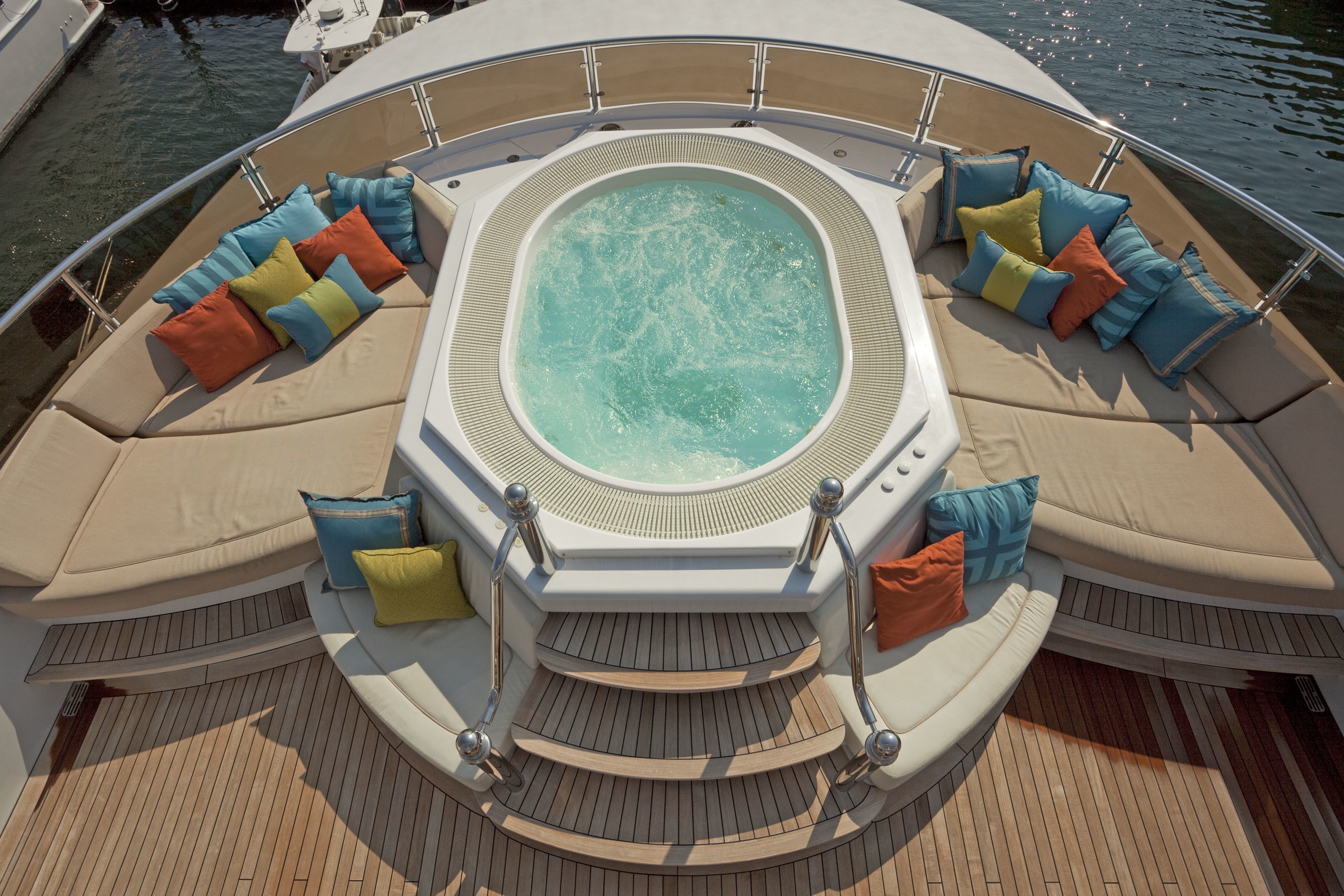 [44m-Yacht-COCO-VIENTE]-1148-188.jpg