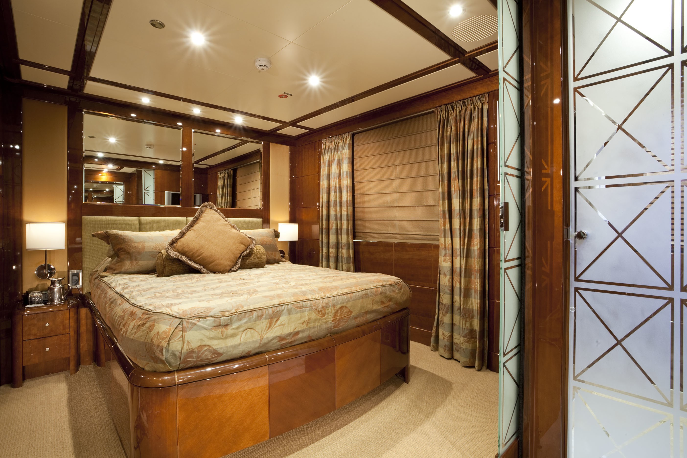 [44m-Yacht-COCO-VIENTE]-1148-20.jpg