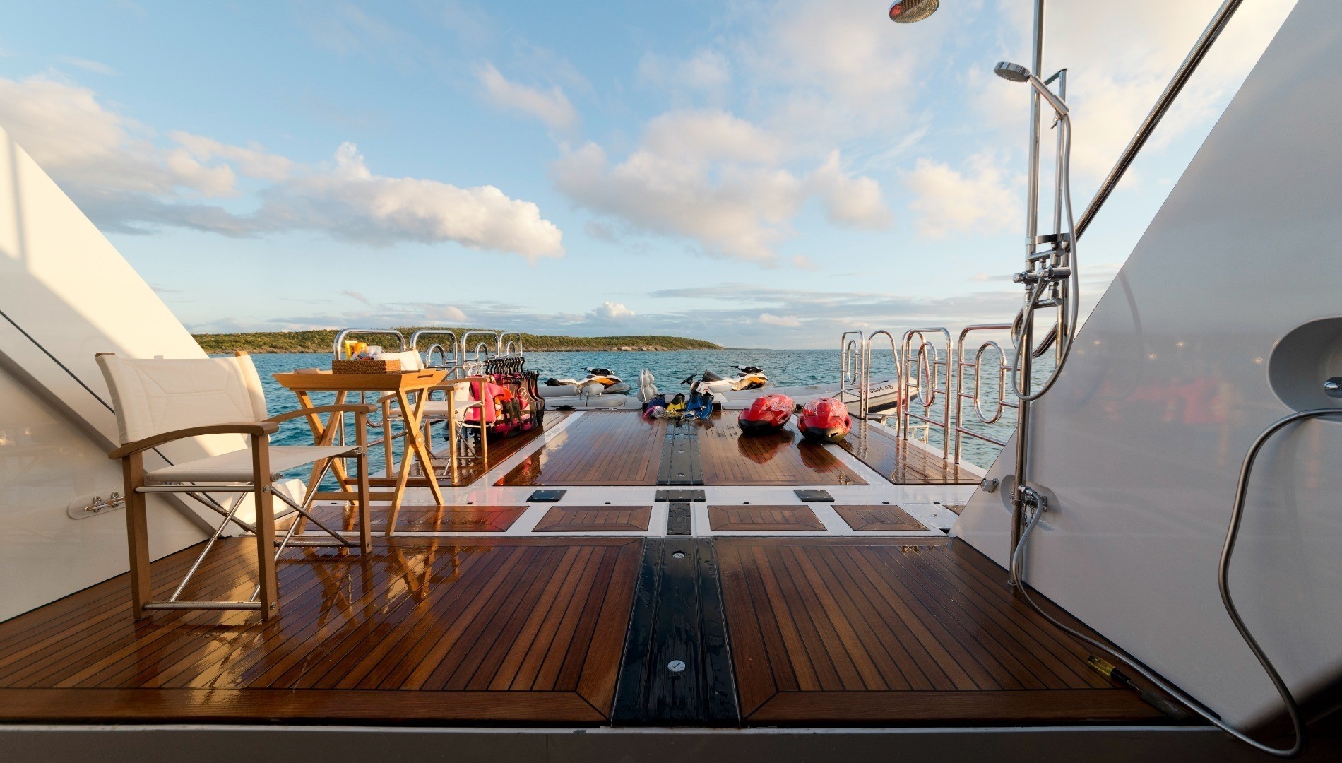 [45m-Yacht-BELLA-VITA]-12399-110.jpg