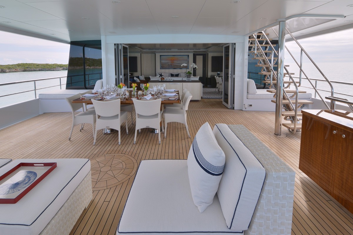 [45m-Yacht-BELLA-VITA]-12399-22.jpg