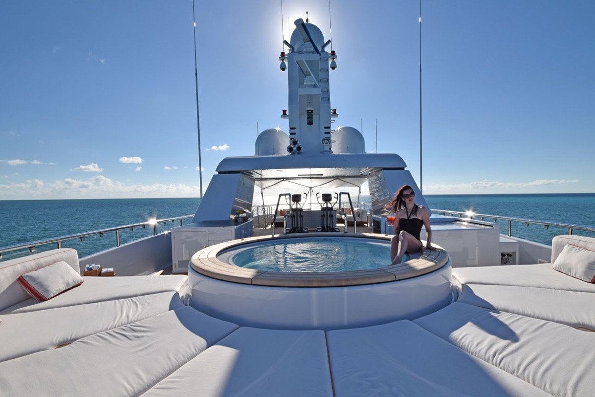 [45m-Yacht-BELLA-VITA]-12399-33.jpg