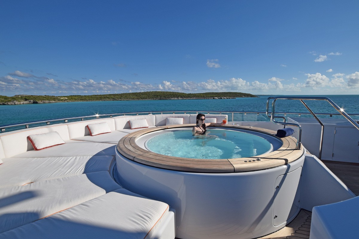 [45m-Yacht-BELLA-VITA]-12399-96.jpg