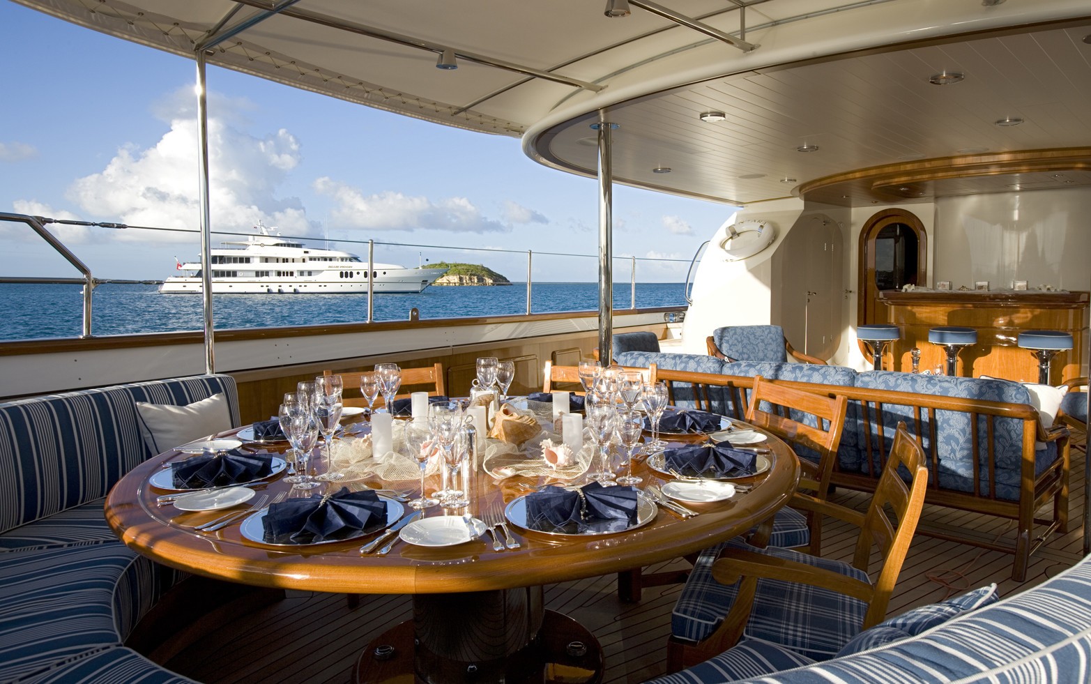 [46m-Yacht-ANTARA]-1338-185.jpg