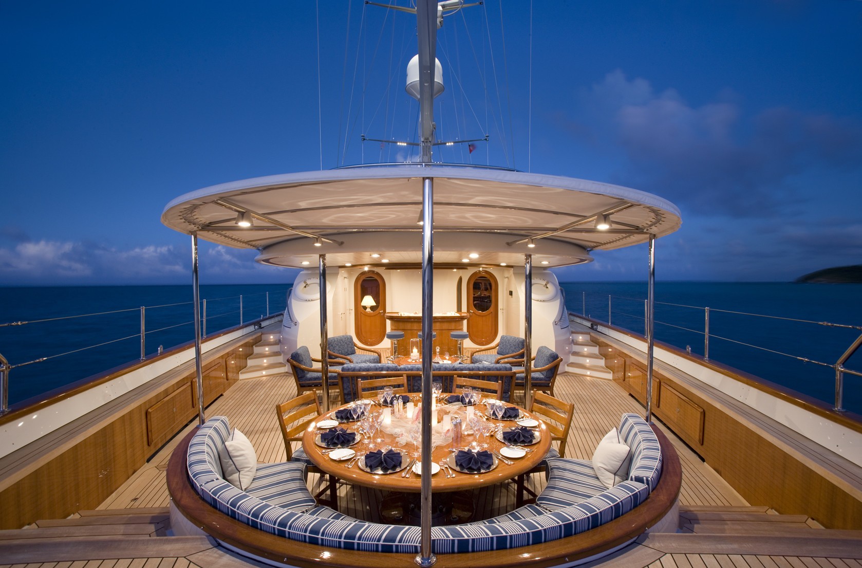 [46m-Yacht-ANTARA]-1338-72.jpg