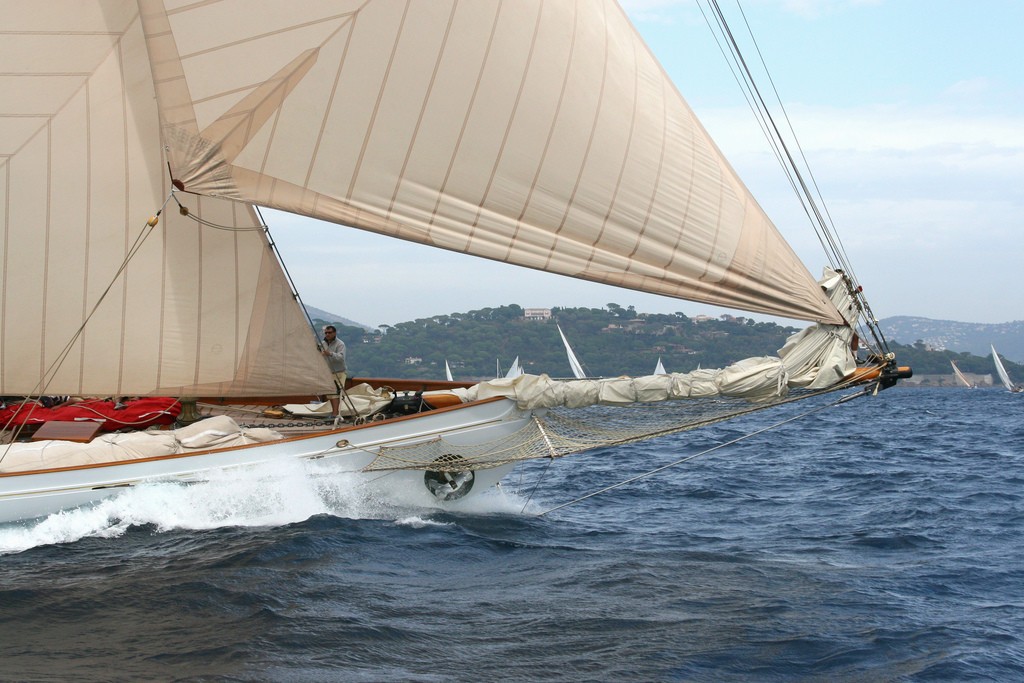 [46m-Yacht-LULWORTH]-1254-99.jpg