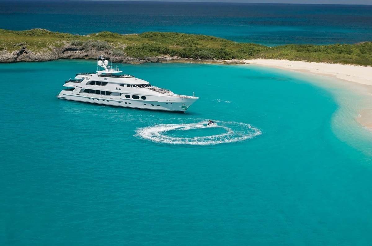 [48m-Yacht-LADY-JOY]-1359-21.jpg