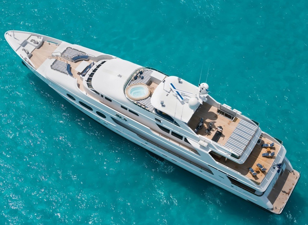 [48m-Yacht-LADY-JOY]-1359-89.jpg