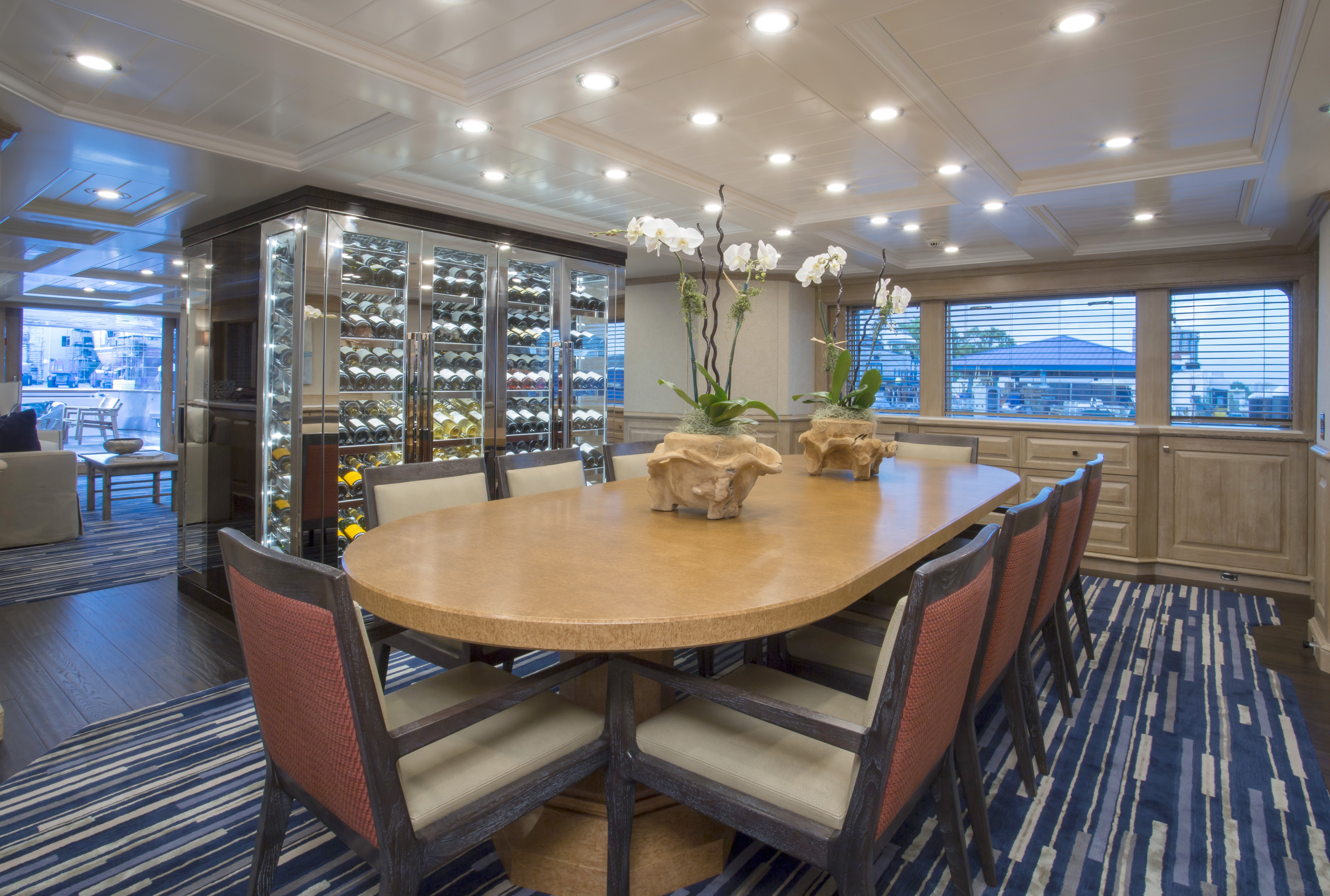[49m-Yacht-BLU-470]-1461-106.jpg