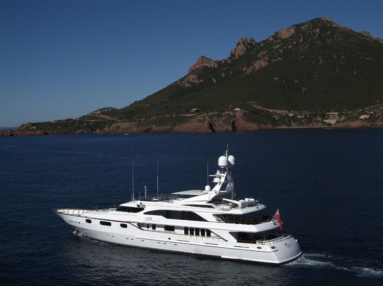 [49m-Yacht-QM-OF-LONDON]-1195-111.jpg