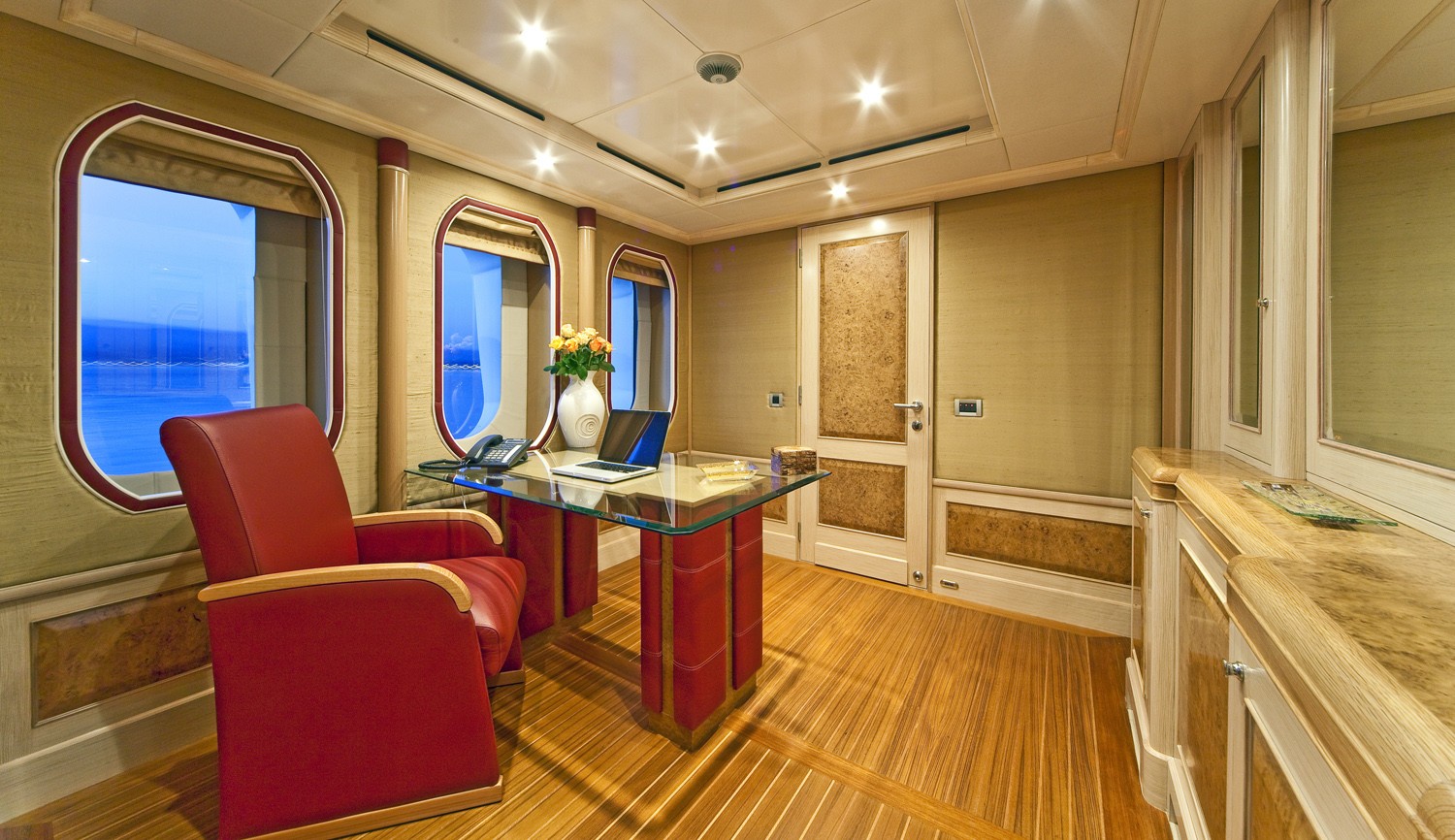 [50m-Yacht-SENSATION]-1282-170.jpg