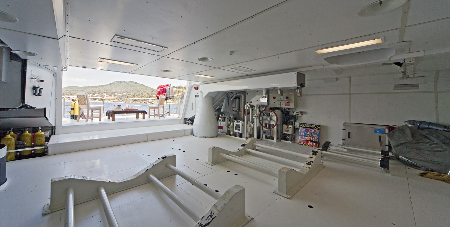 [50m-Yacht-SENSATION]-1282-198.jpg