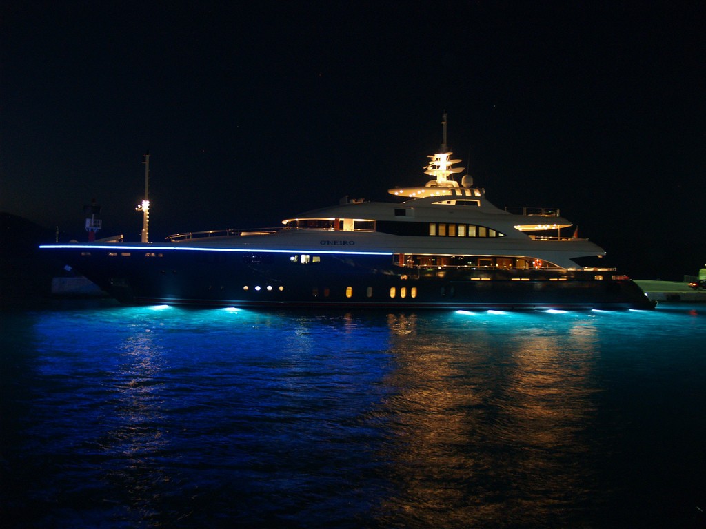 [51m-Yacht-ONEIRO]-1368-207.jpg